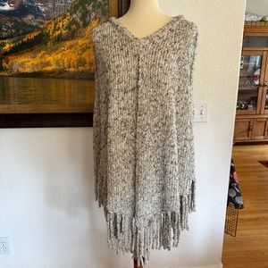 Sundance Fringed Wool Blend Poncho XS/S